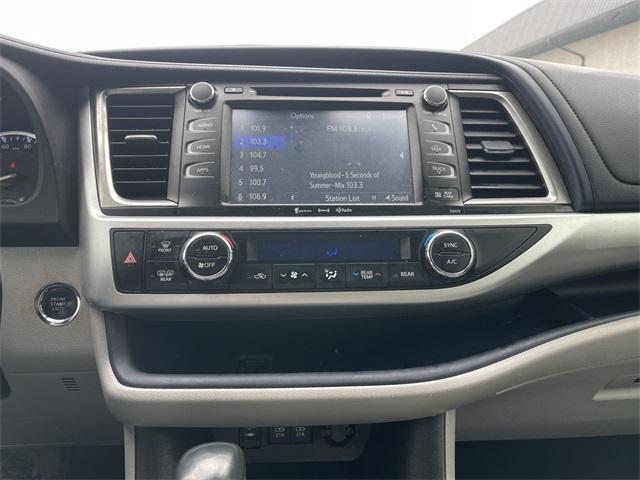 used 2017 Toyota Highlander car, priced at $24,495