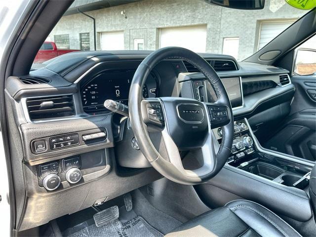 used 2023 GMC Yukon car, priced at $60,905