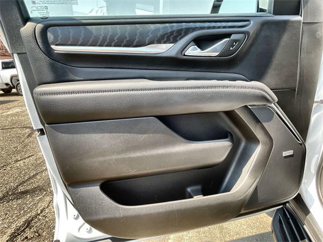used 2023 GMC Yukon car, priced at $60,905