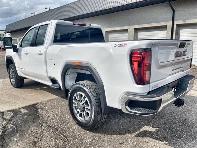 new 2024 GMC Sierra 2500 car, priced at $58,113