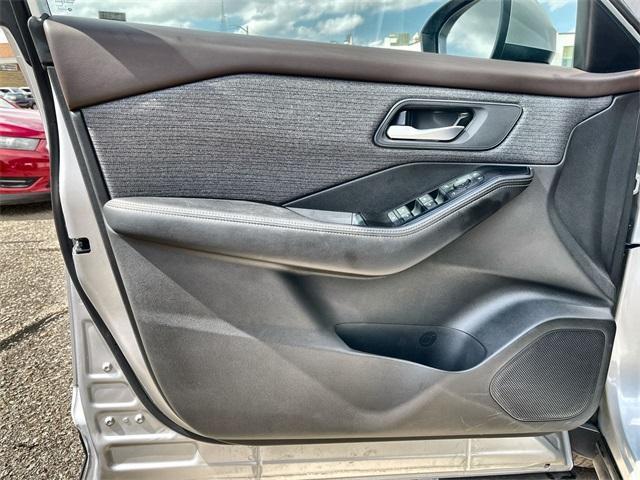 used 2023 Nissan Rogue car, priced at $23,495