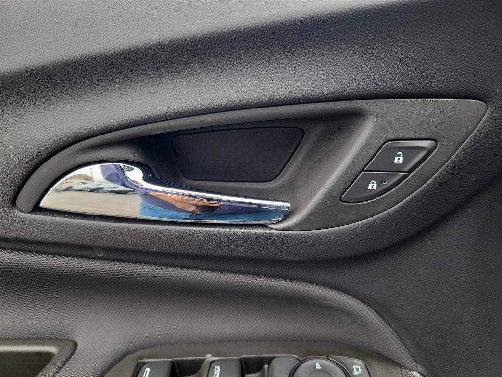 used 2024 Chevrolet Equinox car, priced at $26,790
