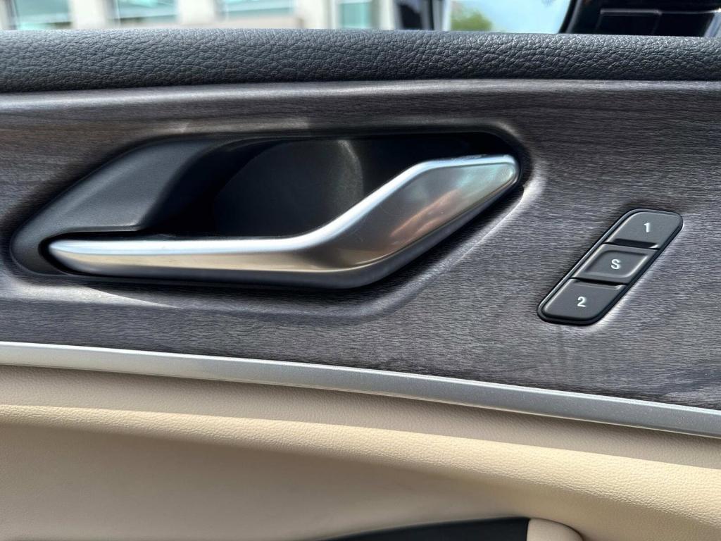 new 2025 Jeep Grand Cherokee car, priced at $51,796