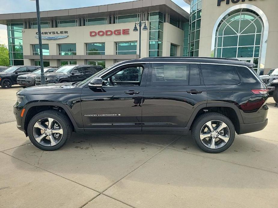 new 2024 Jeep Grand Cherokee L car, priced at $51,535