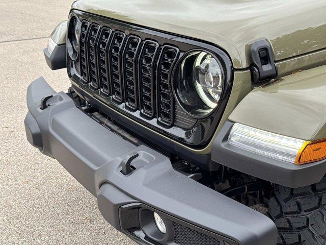 new 2025 Jeep Gladiator car, priced at $53,370