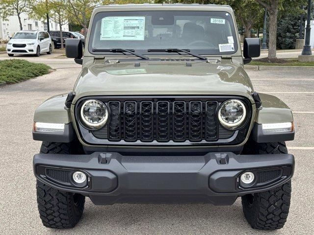 new 2025 Jeep Gladiator car, priced at $53,370