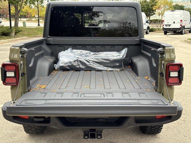 new 2025 Jeep Gladiator car, priced at $53,370