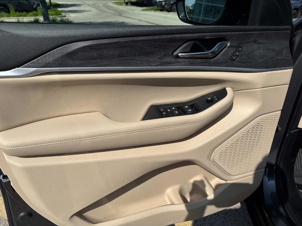 new 2025 Jeep Grand Cherokee car, priced at $51,796