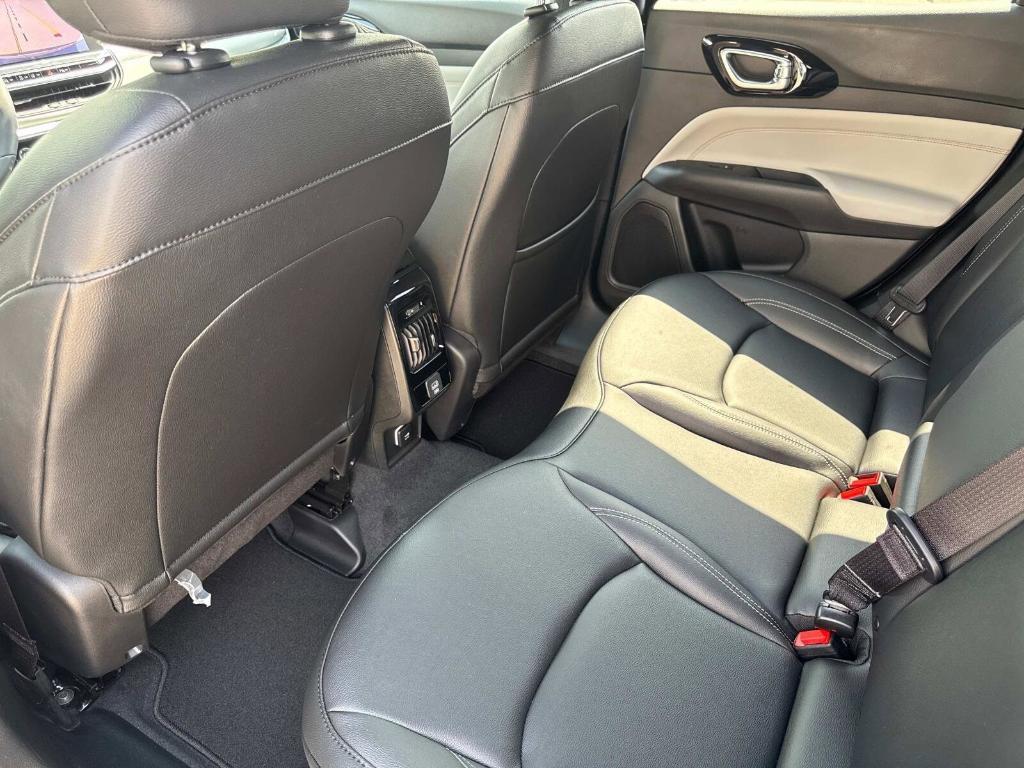 new 2025 Jeep Compass car, priced at $32,743