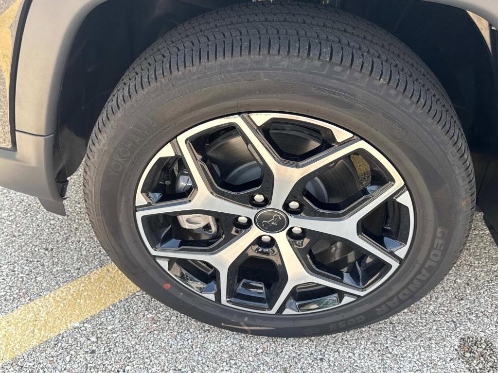 new 2025 Jeep Compass car, priced at $32,743