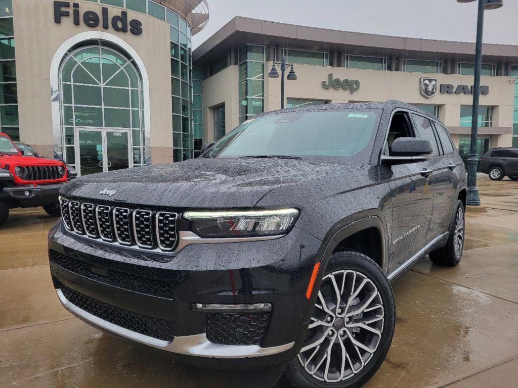 new 2025 Jeep Grand Cherokee L car, priced at $67,000