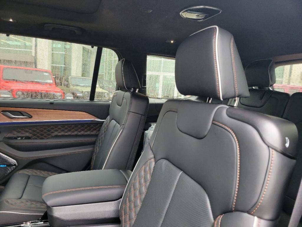 new 2025 Jeep Grand Cherokee L car, priced at $67,000