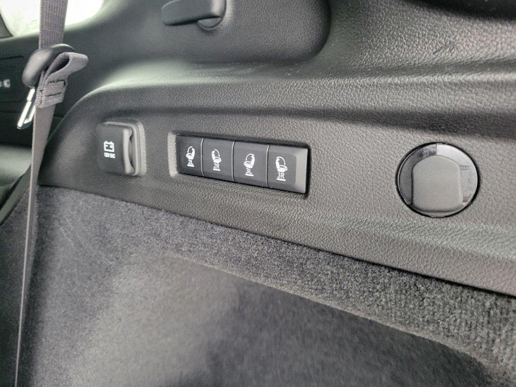 new 2025 Jeep Grand Cherokee L car, priced at $66,696