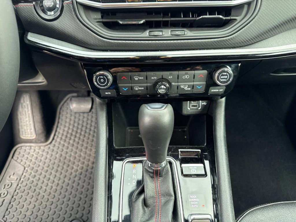 used 2024 Jeep Compass car, priced at $26,990