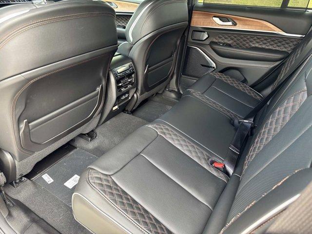 new 2025 Jeep Grand Cherokee car, priced at $61,318