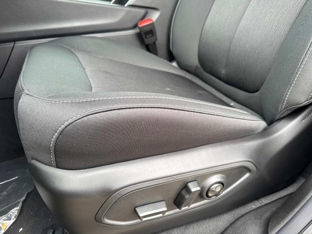 new 2025 Jeep Grand Cherokee car, priced at $41,272