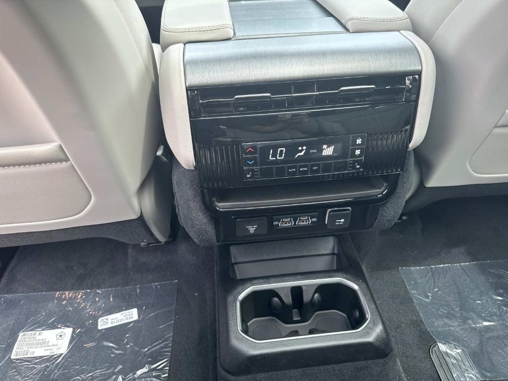 new 2025 Jeep Wagoneer car, priced at $71,026