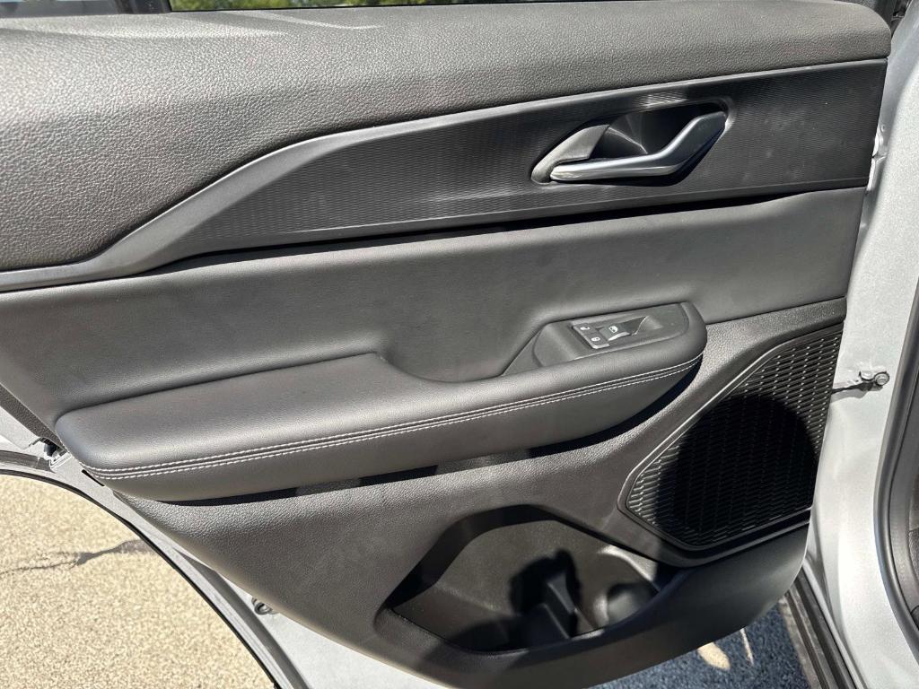new 2025 Jeep Grand Cherokee car, priced at $44,210