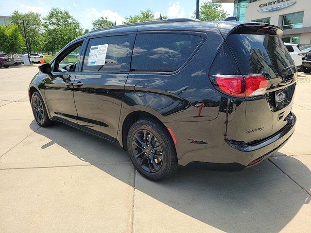 used 2020 Chrysler Pacifica car, priced at $31,499