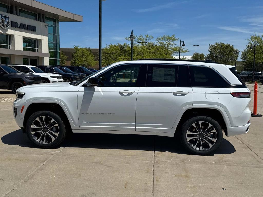 new 2025 Jeep Grand Cherokee car, priced at $57,256