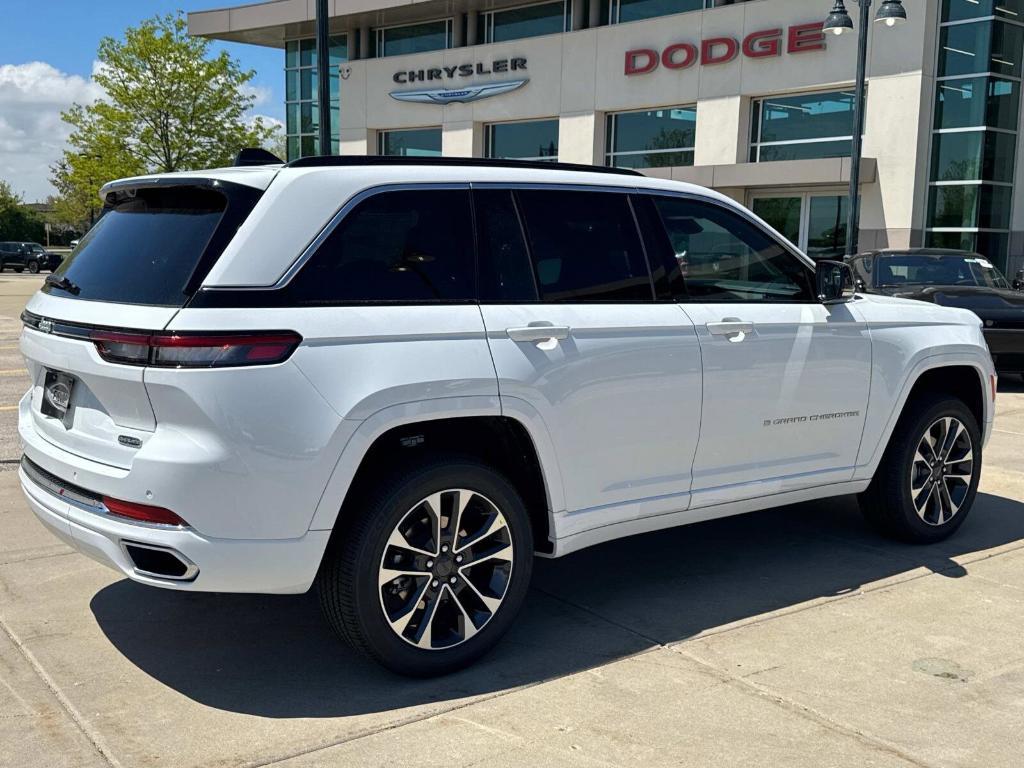 new 2025 Jeep Grand Cherokee car, priced at $57,256