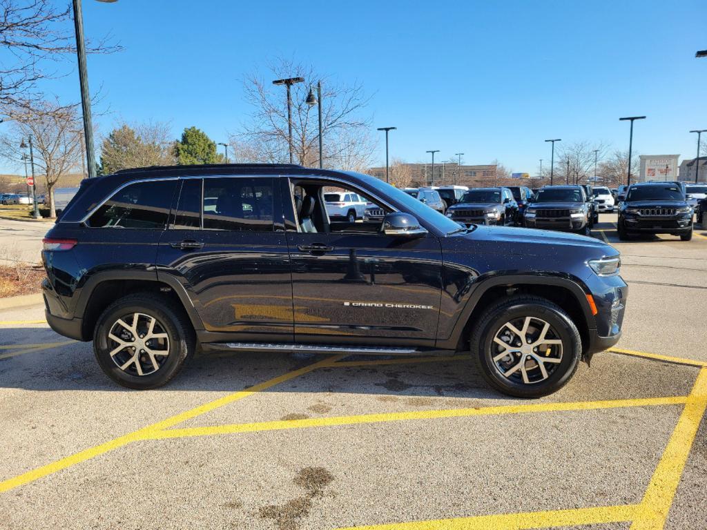 used 2024 Jeep Grand Cherokee car, priced at $41,463