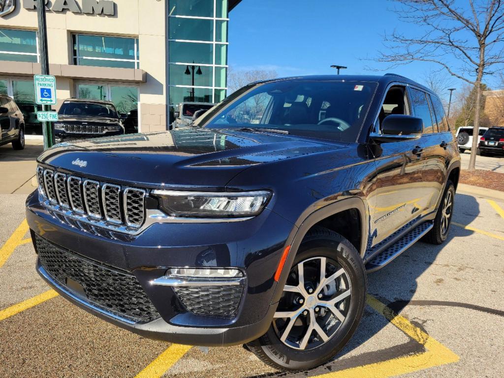 used 2024 Jeep Grand Cherokee car, priced at $41,463