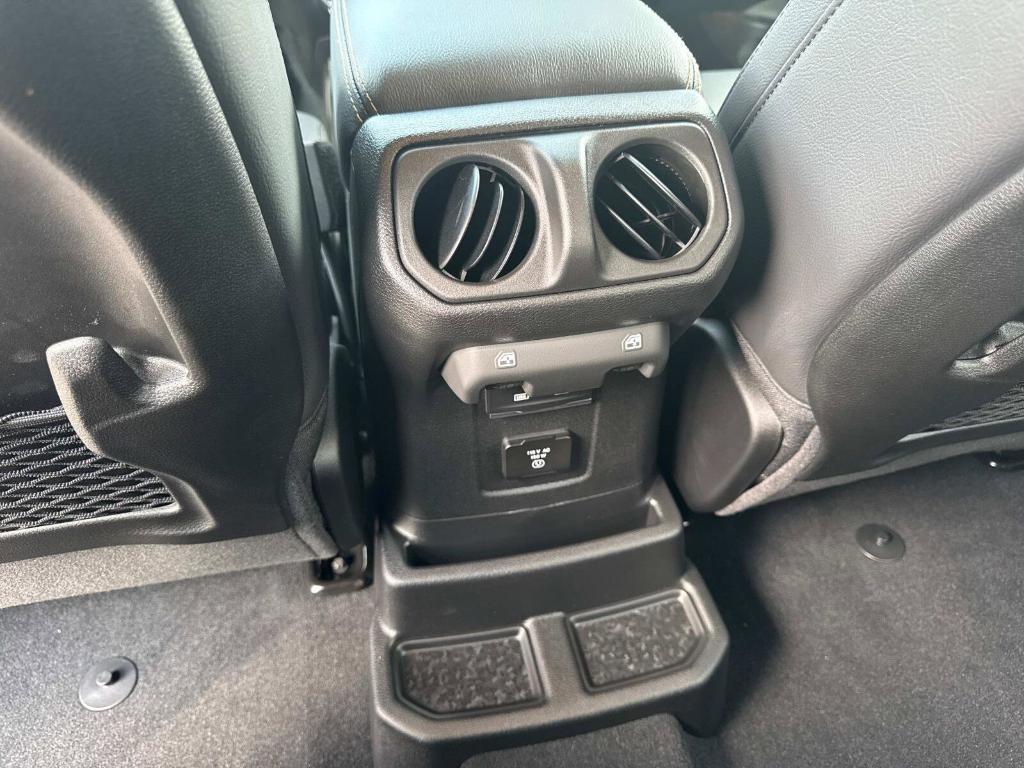 new 2025 Jeep Wrangler car, priced at $55,922