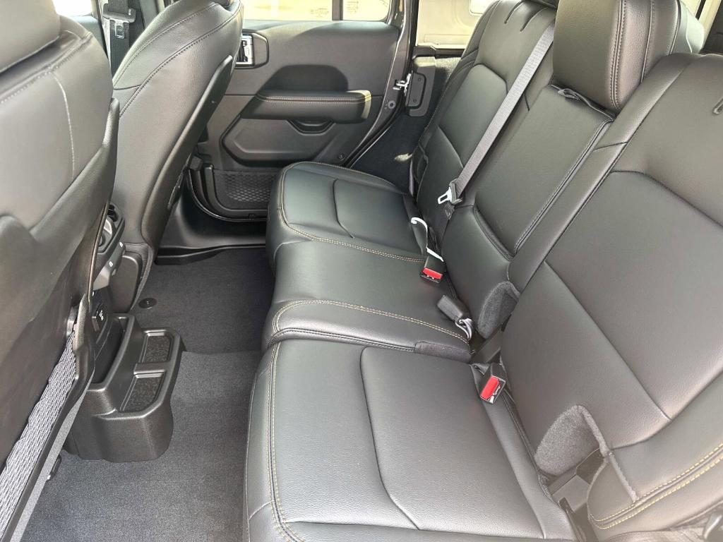 new 2025 Jeep Wrangler car, priced at $55,922