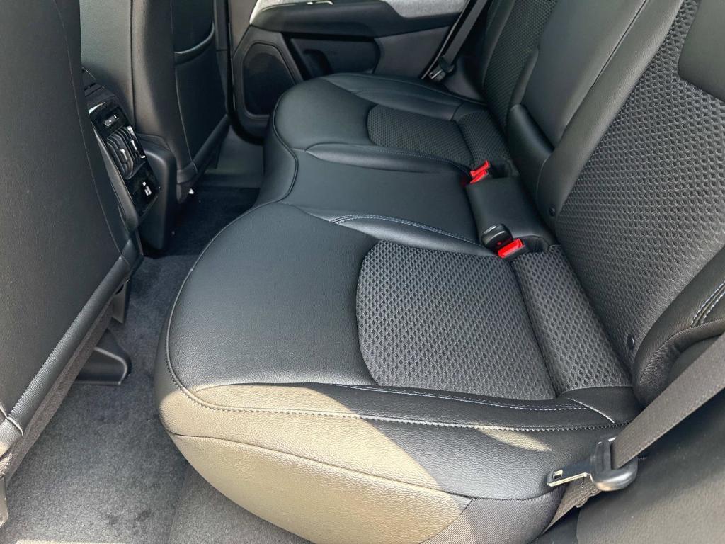 new 2025 Jeep Compass car, priced at $34,318