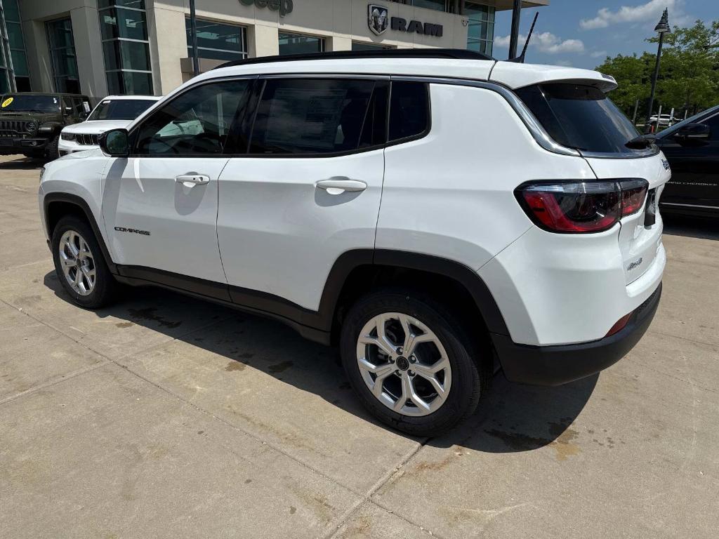new 2025 Jeep Compass car, priced at $34,318