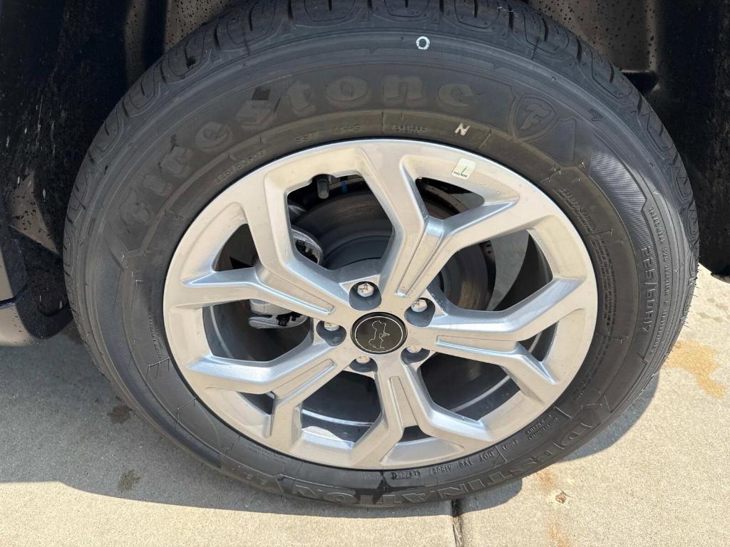 new 2025 Jeep Compass car, priced at $34,318