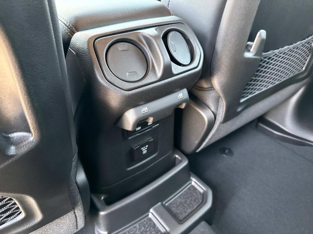 new 2025 Jeep Wrangler car, priced at $55,922