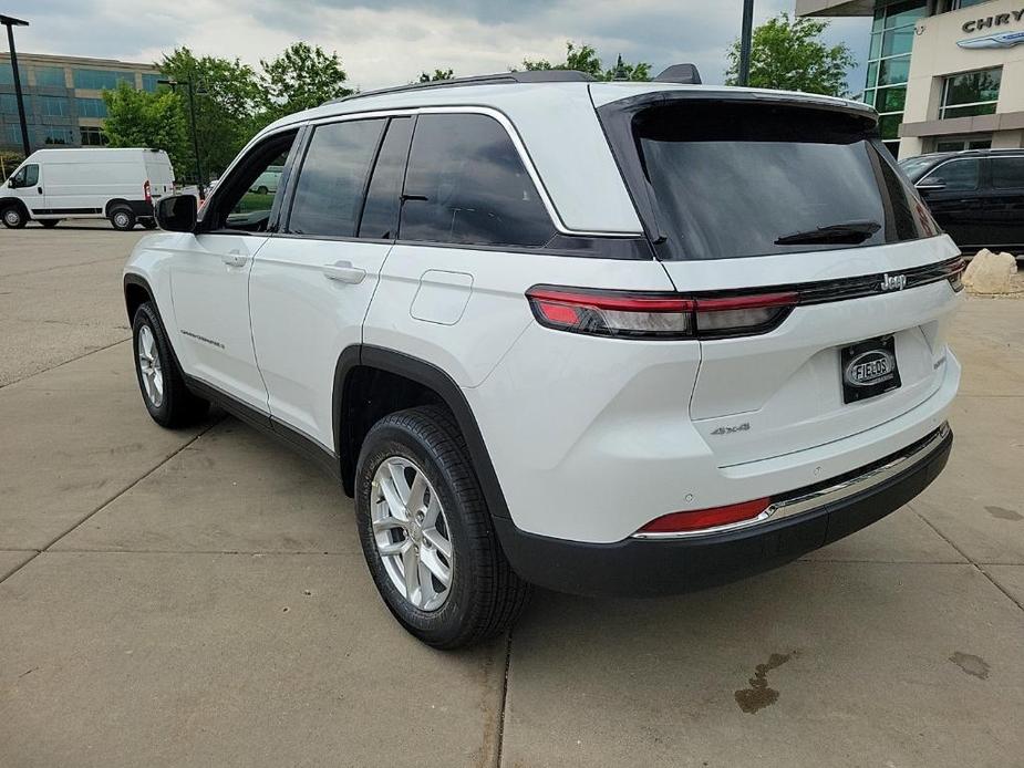 new 2024 Jeep Grand Cherokee car, priced at $40,175