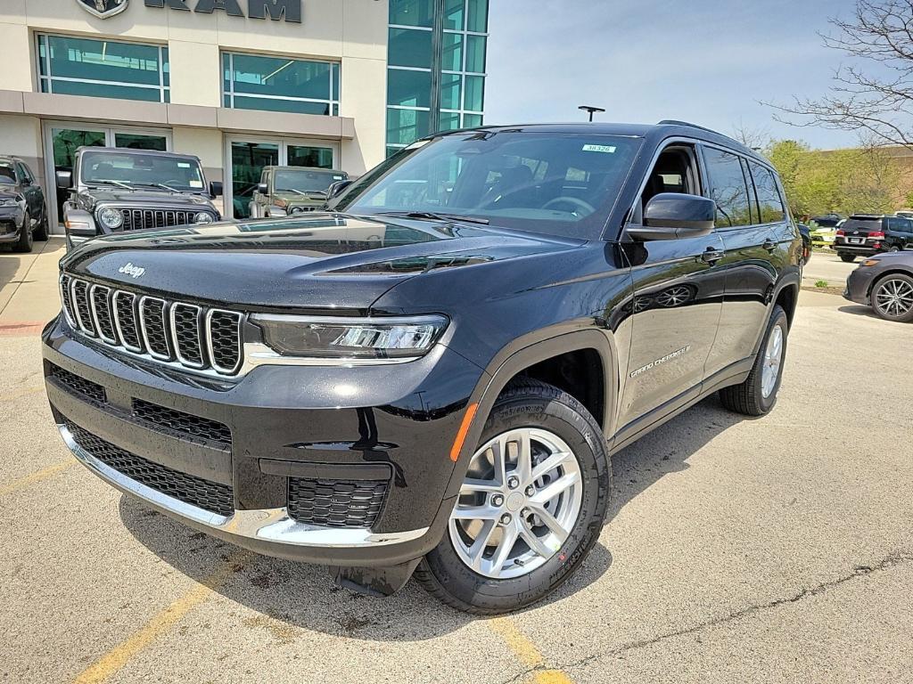 new 2024 Jeep Grand Cherokee L car, priced at $38,520