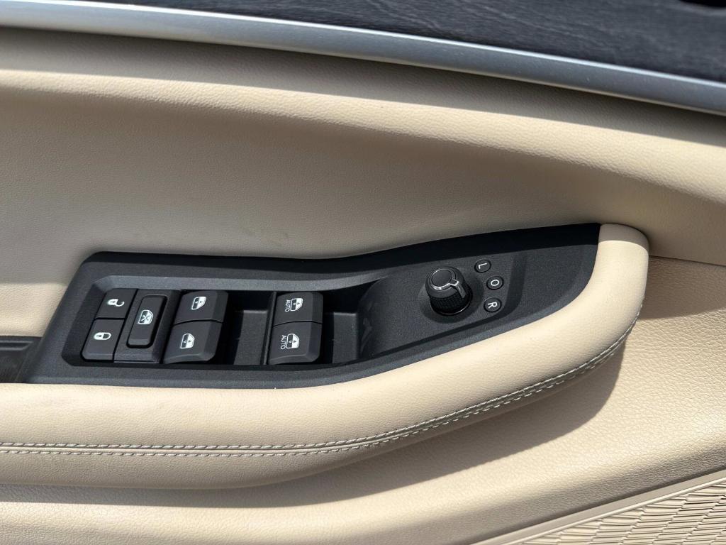 new 2025 Jeep Grand Cherokee car, priced at $51,796