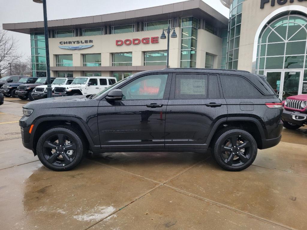 new 2025 Jeep Grand Cherokee car, priced at $46,815