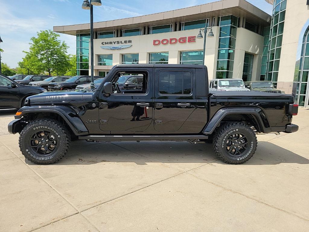 new 2024 Jeep Gladiator car, priced at $45,741