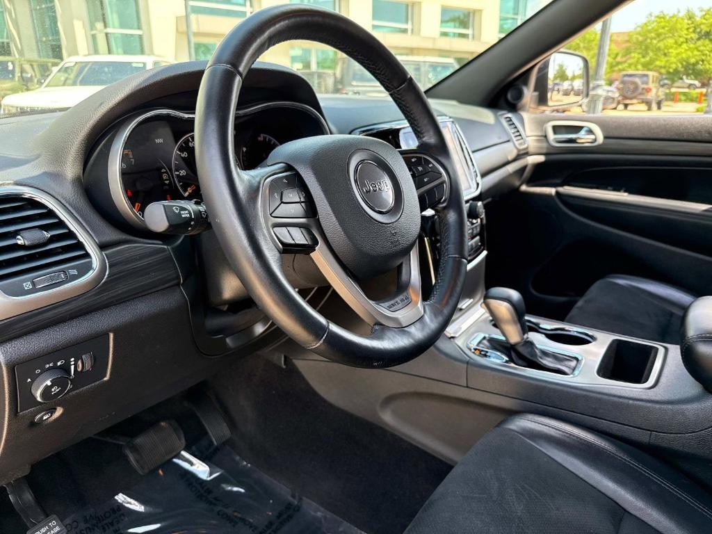 used 2021 Jeep Grand Cherokee car, priced at $24,990