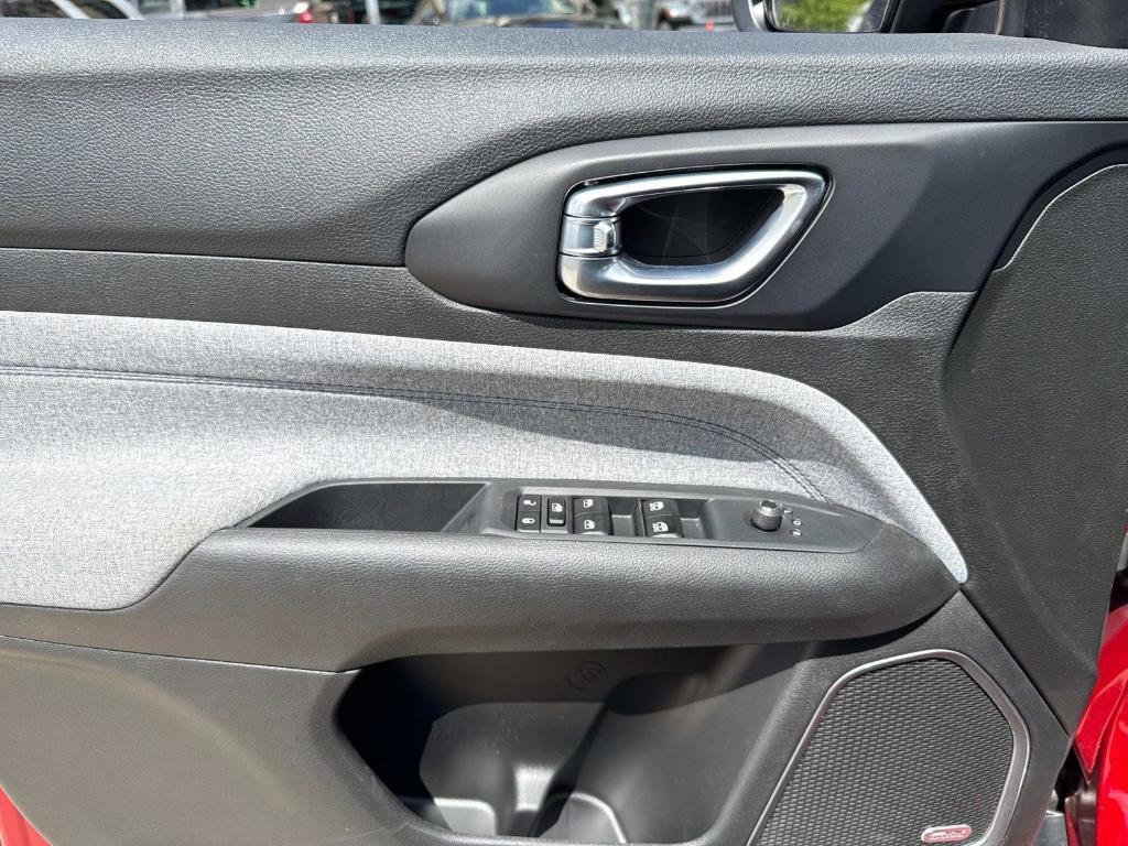 new 2025 Jeep Compass car, priced at $34,913