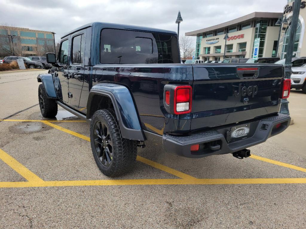 new 2025 Jeep Gladiator car, priced at $43,092