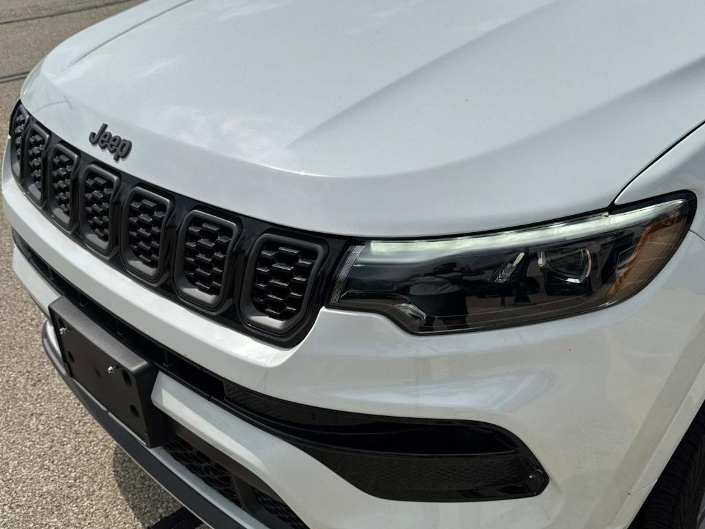 new 2025 Jeep Compass car, priced at $35,143