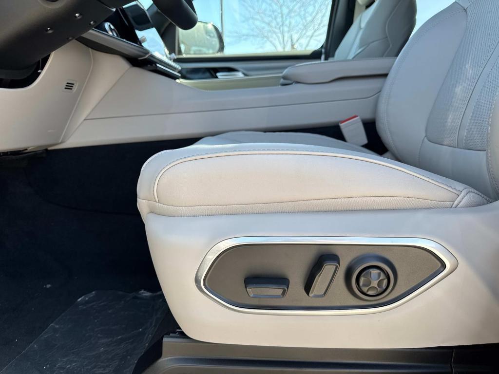 new 2025 Jeep Wagoneer car, priced at $72,575