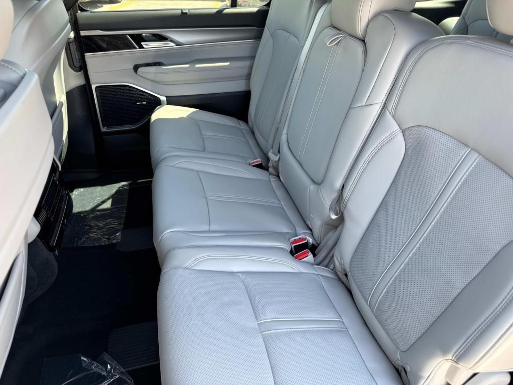new 2025 Jeep Wagoneer car, priced at $72,575