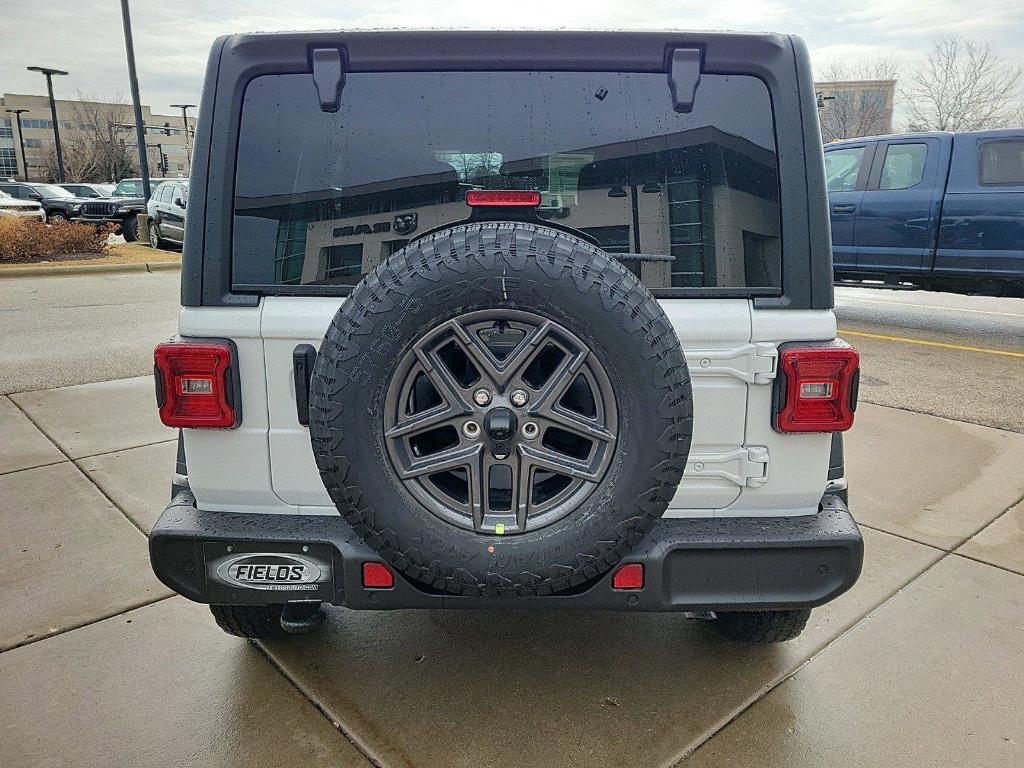new 2025 Jeep Wrangler car, priced at $48,971