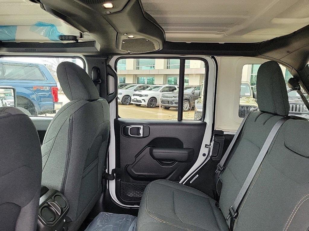 new 2025 Jeep Wrangler car, priced at $48,971