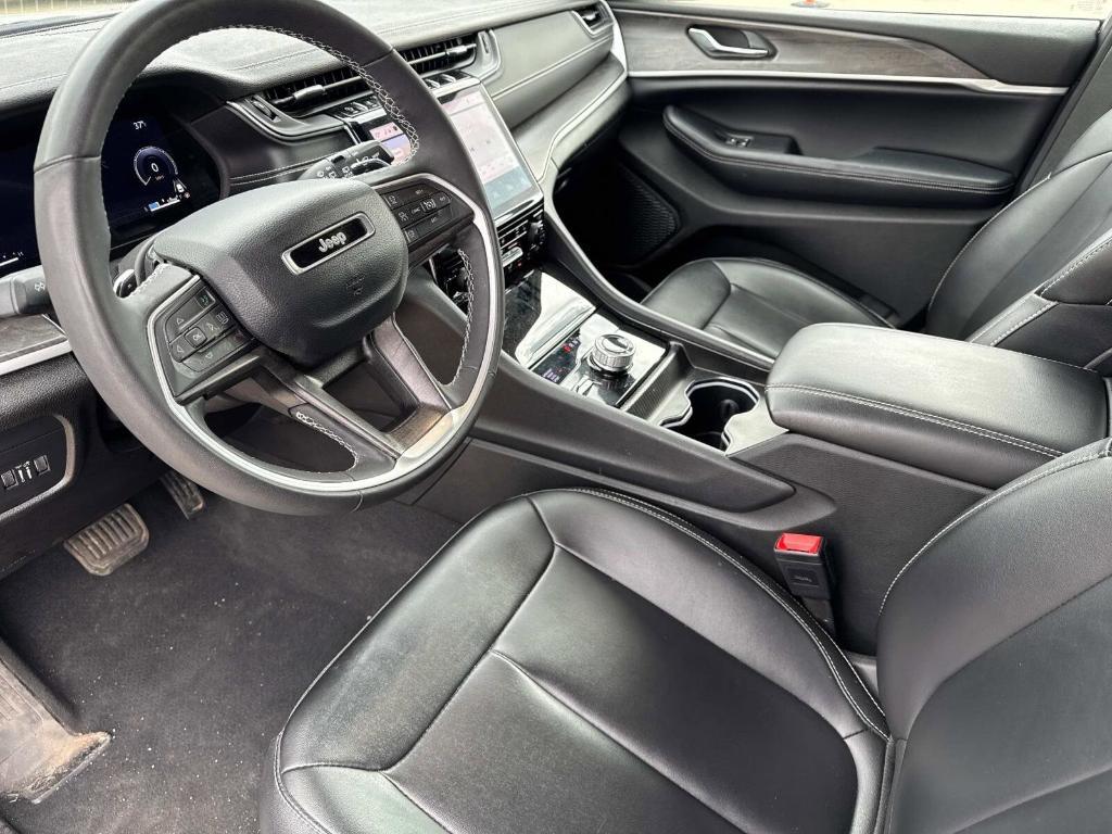 used 2024 Jeep Grand Cherokee car, priced at $38,387