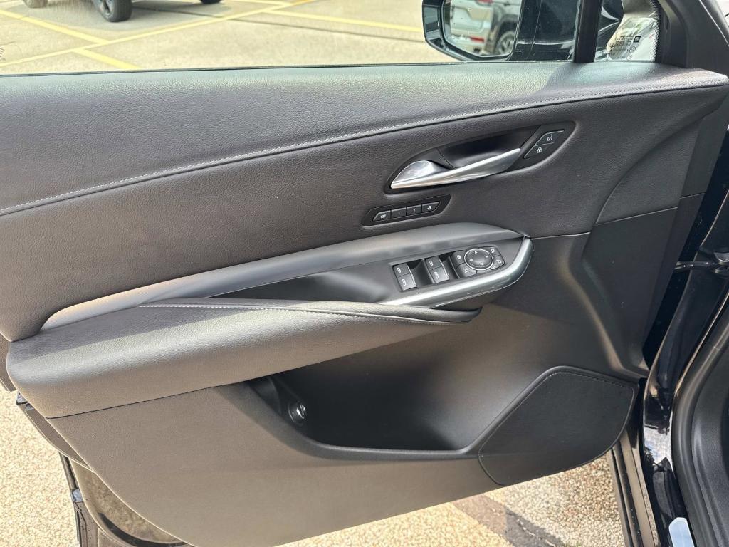 used 2021 Cadillac XT4 car, priced at $24,790