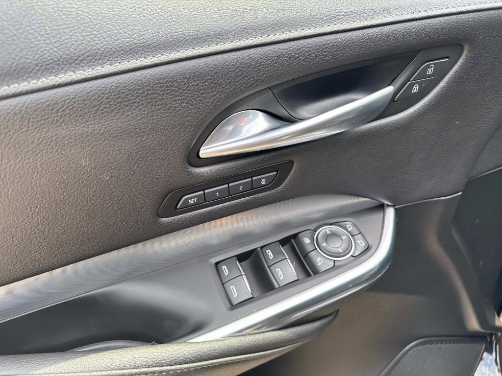 used 2021 Cadillac XT4 car, priced at $24,790