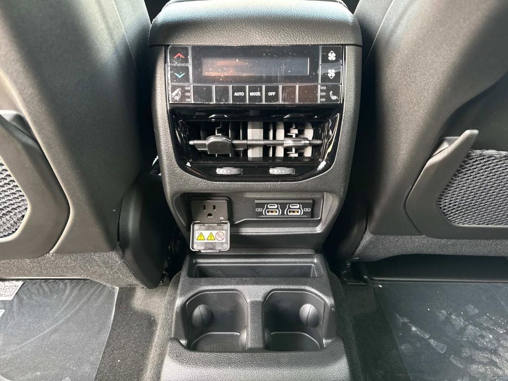 new 2025 Jeep Grand Cherokee L car, priced at $50,822